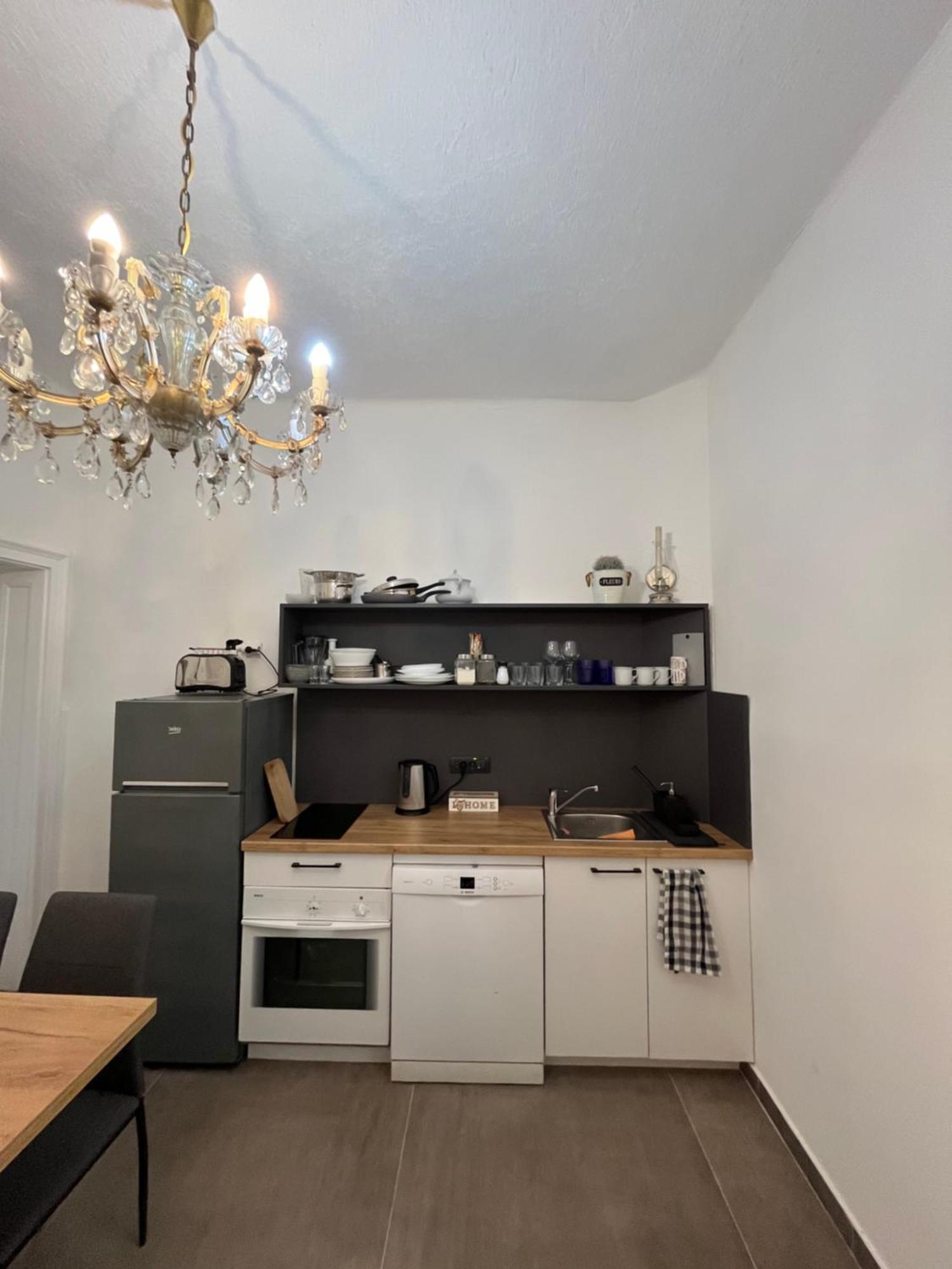 Two Bedroom Apartment Near Slavija Square Beograd Eksteriør bilde